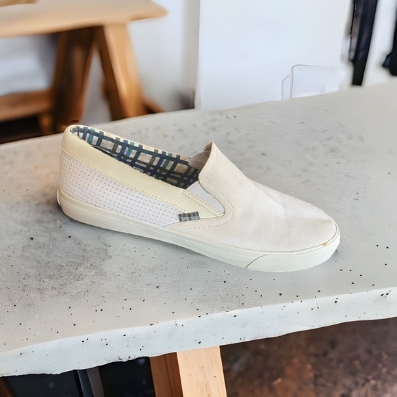 Ben Sherman White Textile Slip On Sneakers - Picture 1 of 13